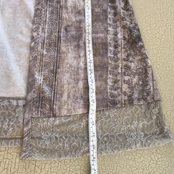 Joseph Ripkoff 2 Piece Cami and light jacket. - Picture 10 of 10